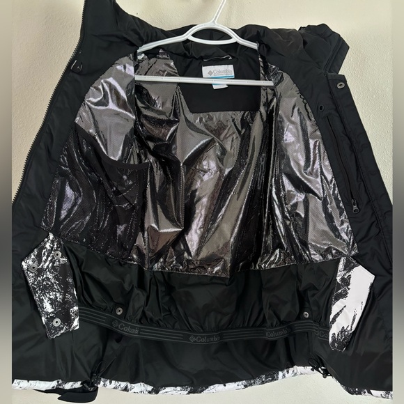 Columbia Womens Ski Jacket - Picture 3 of 6